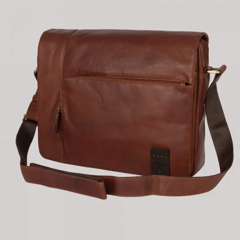Oxford & Cambridge Laptop Bag Kits Collection - Premium Brentford Kits for Supporters Oxford & Cambridge Laptop Bag Kits Collection - Premium Brentford Kits for Supporters